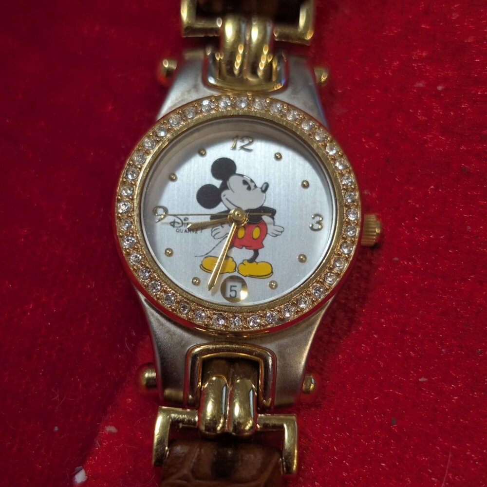Vintage Disney Time Works Mickey Mouse Watch – Gold/Silver Tone